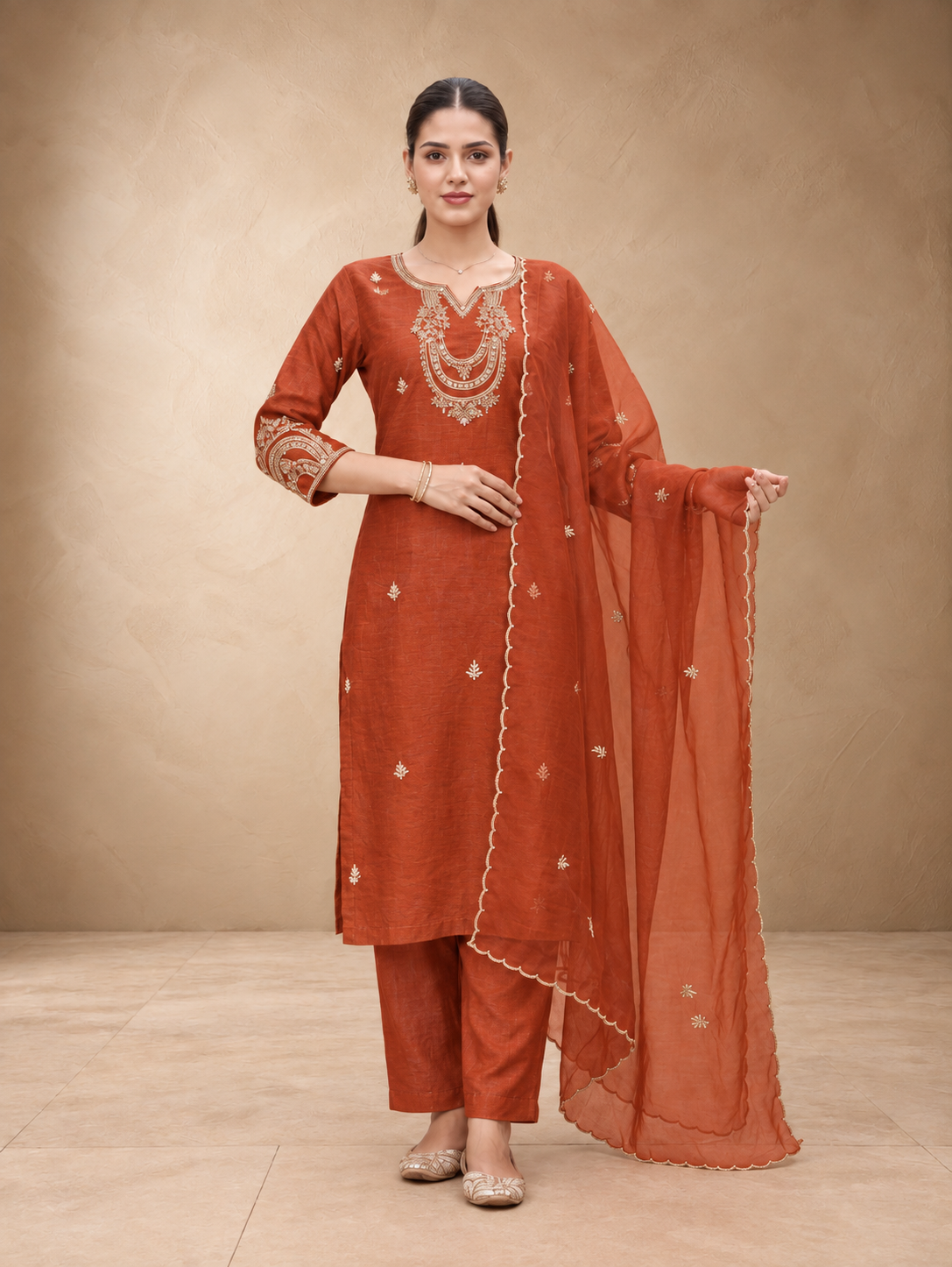 Noor – Embroidered Suit Set